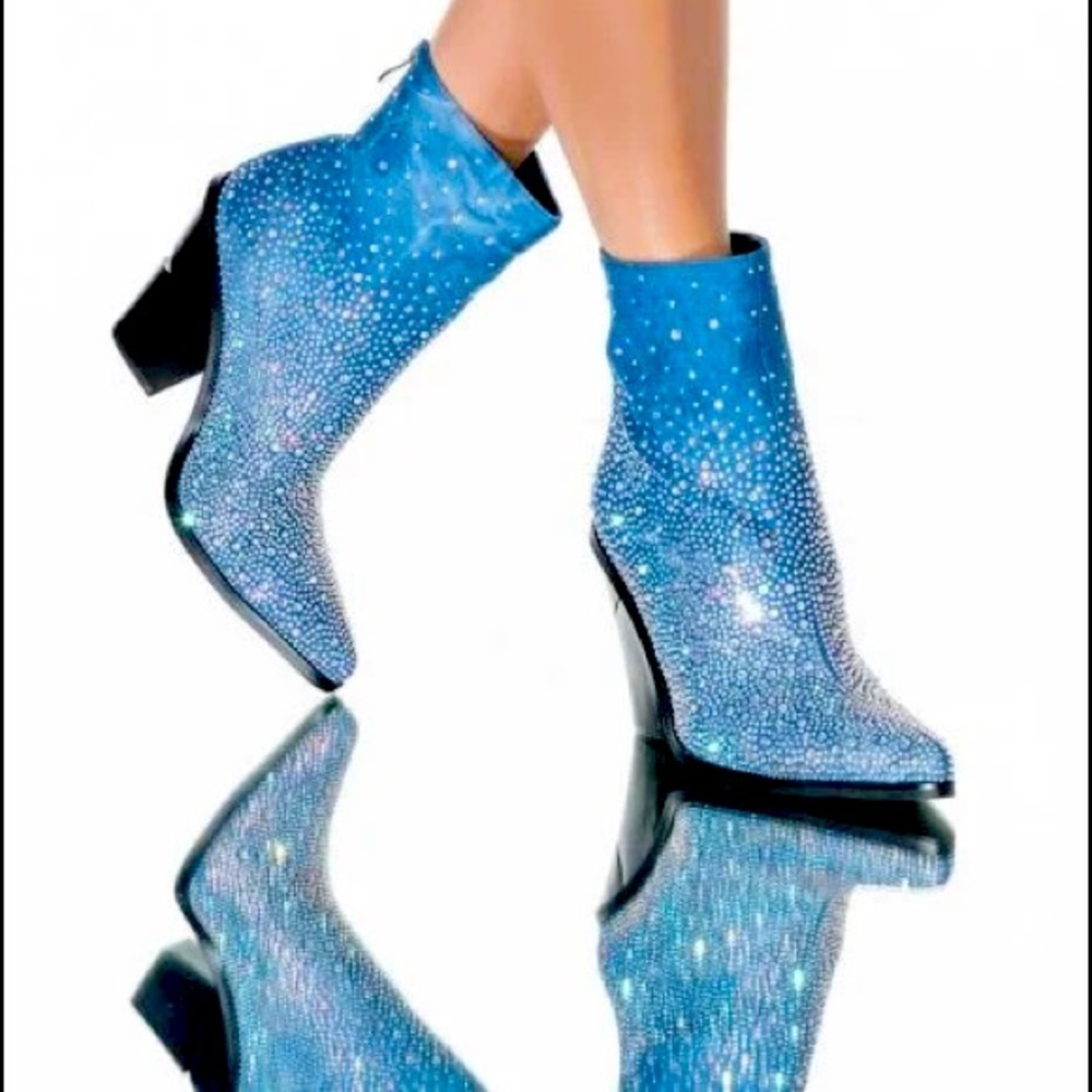 AZALEA WANG WHY SO SERIOUS CHUNKY BOOTIE IN DENIM